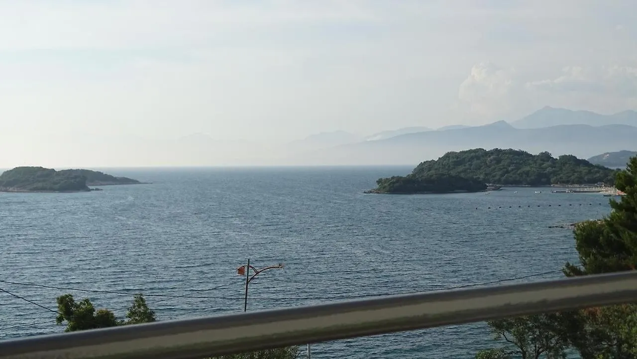 Hotel Meta Ksamil 4*,  Albania