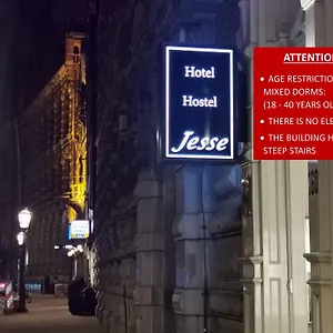 hotel-mevlana.amsterdamhotelsnl.com/