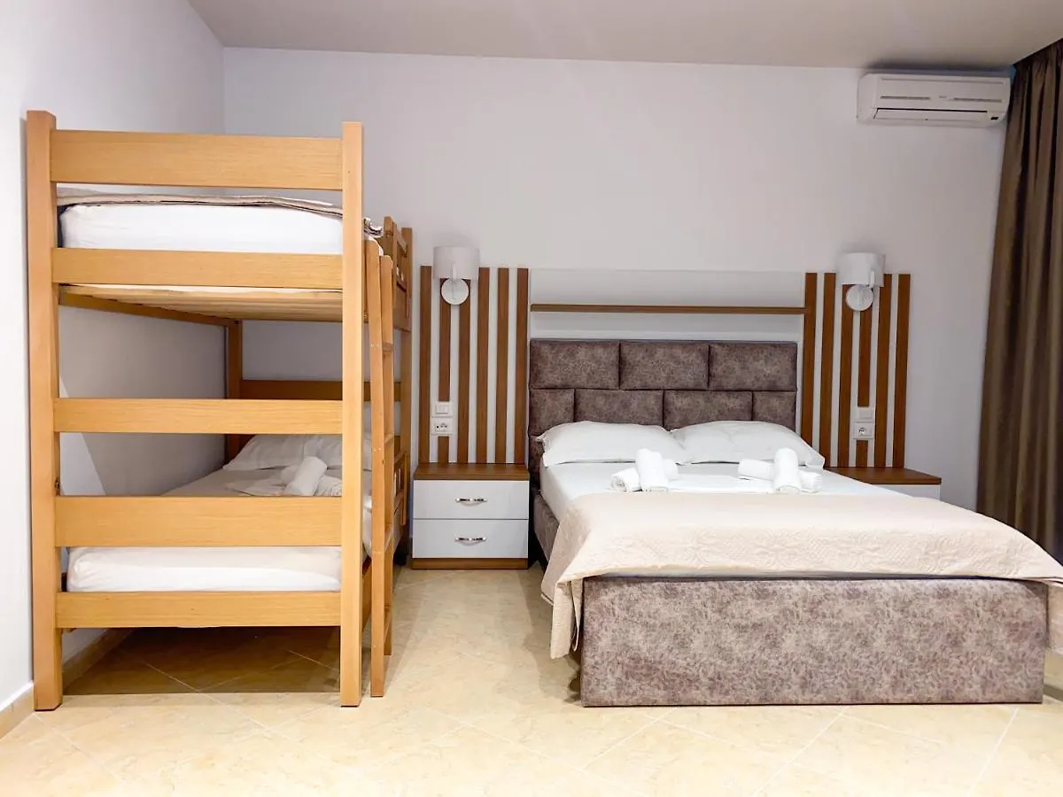 Hotel Meta Ksamil 4*,  Albanien