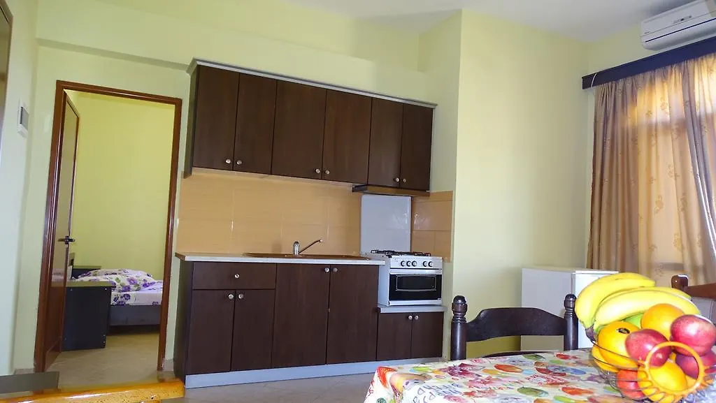 Hotel Meta Ksamil 4*,